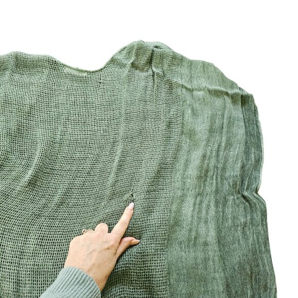Free People Green Open Knit Lightweight Scarf Wrap Shawl Fringed Edges OS - Picture 3 of 10